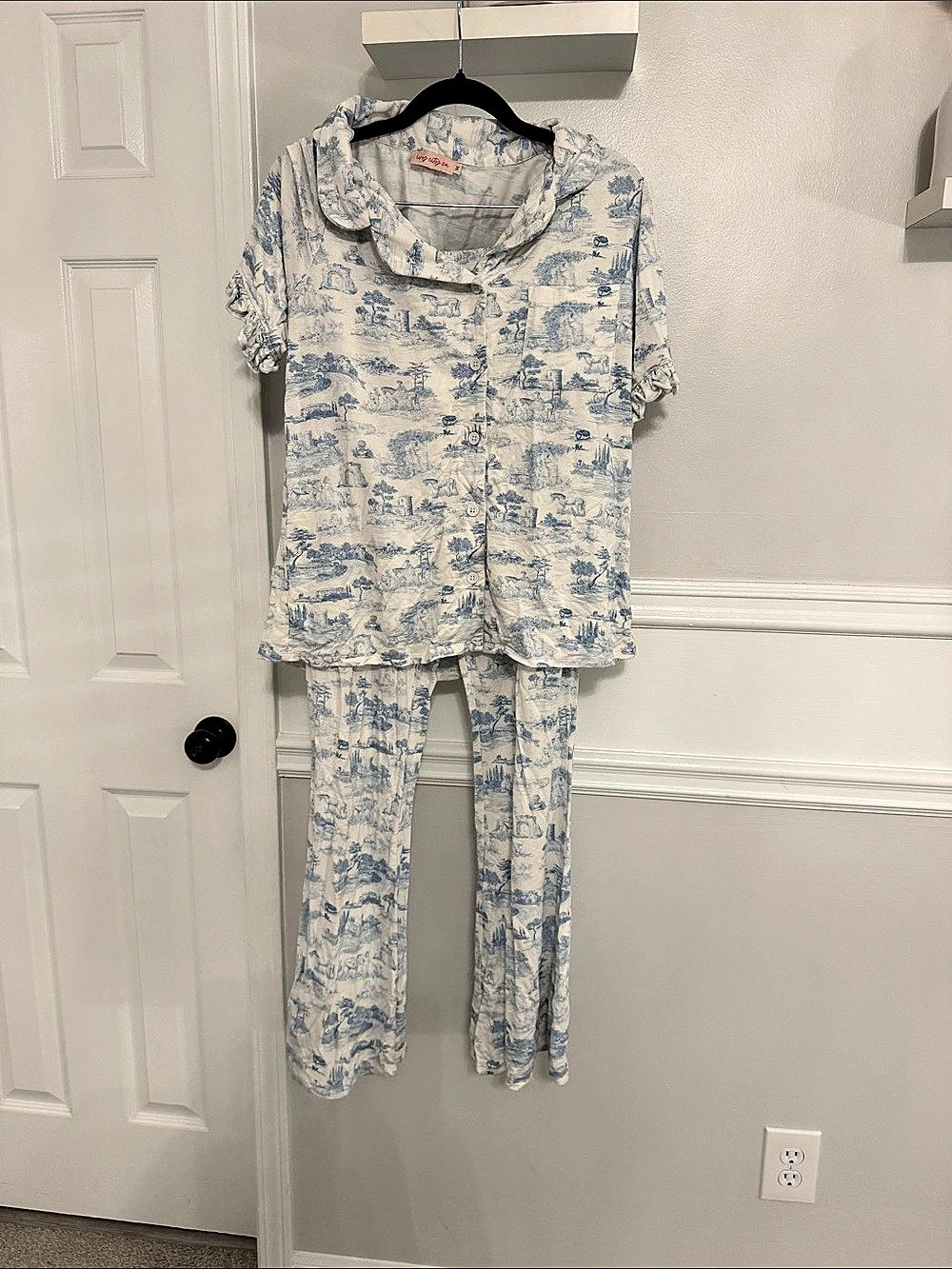 Ivy City Co Cozy Earth Women's Bamboo Stretch-Knit Short Sleeve & Pant Pajama Se